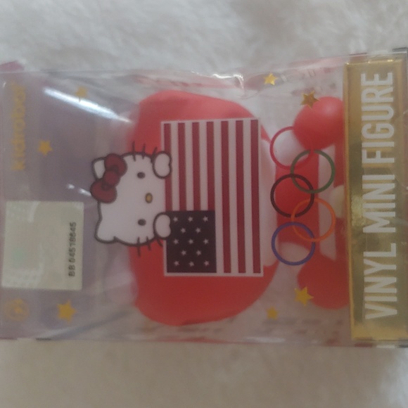 🇺🇸Olympic Hello Kitty Team USA Boxing🏅 - Picture 4 of 7